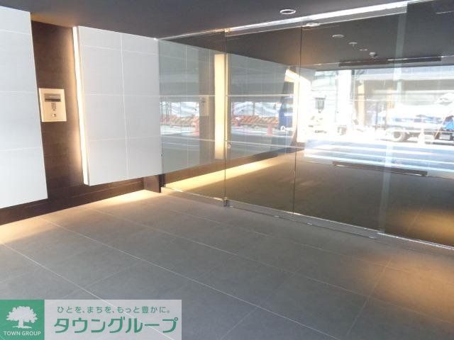 エントランス　オートロック完備