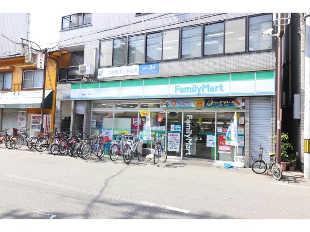 コンビニ　ファミリーマート梅香三丁目店（コンビニ）まで344m