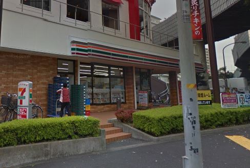 コンビニ　セブンイレブン 江東枝川2丁目店（コンビニ）まで523m