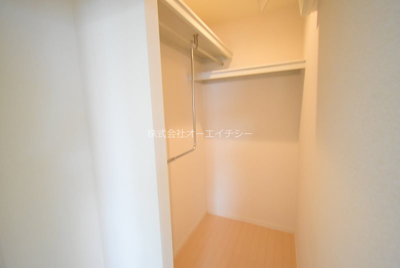 収納　ウォークインクローゼット