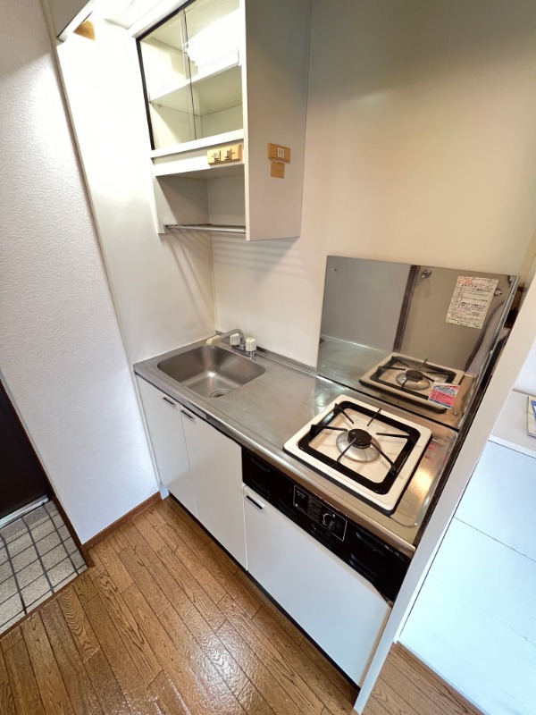 キッチン　※他部屋参考写真