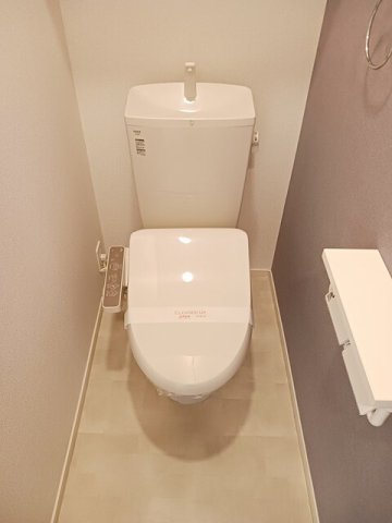 トイレ　清潔感のあるトイレです