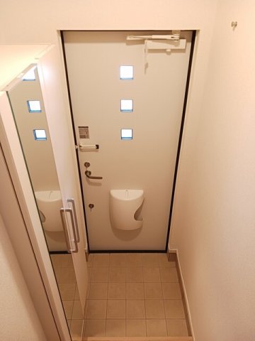 玄関　きれいな玄関です