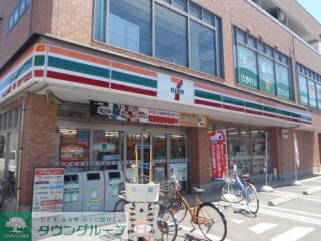 コンビニ　セブンイレブン世田谷榎店（コンビニ）まで405m