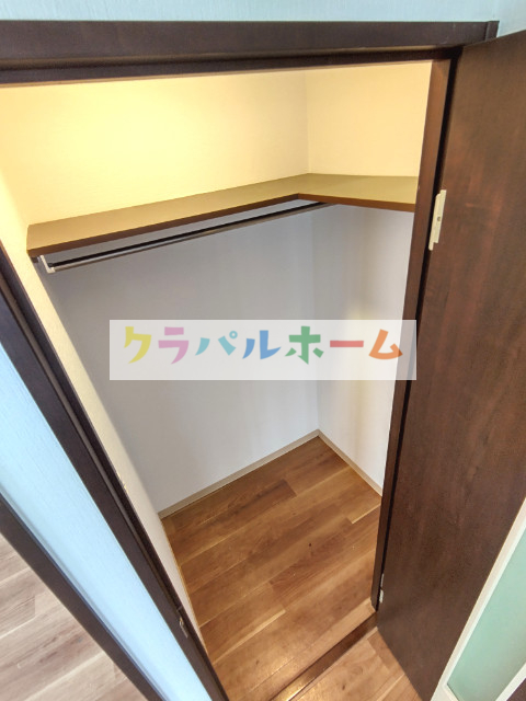収納　ウォークインクローゼット