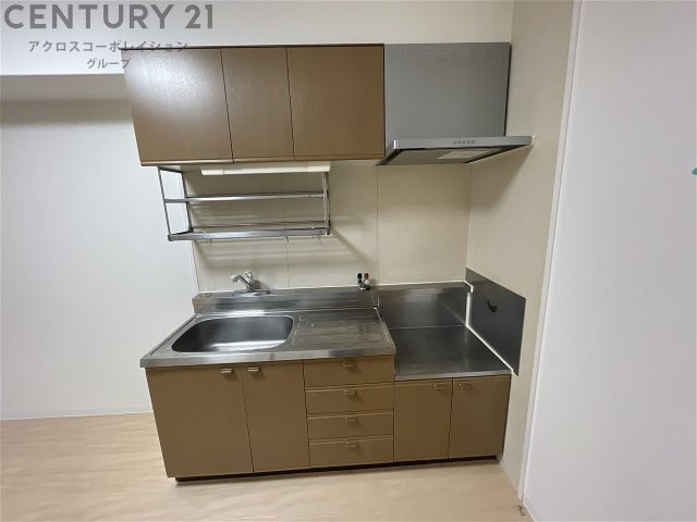 キッチン　壁付けキッチンでスペースを有効活用できます！
