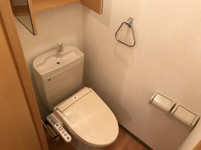 トイレ　シャワー付トイレ