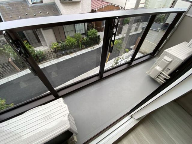 バルコニー