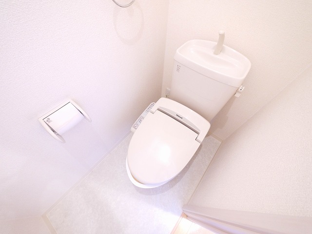 トイレ　トイレもきれいです