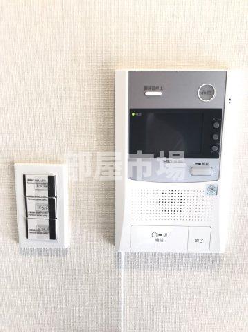 セキュリティ　モニター付きインターホン