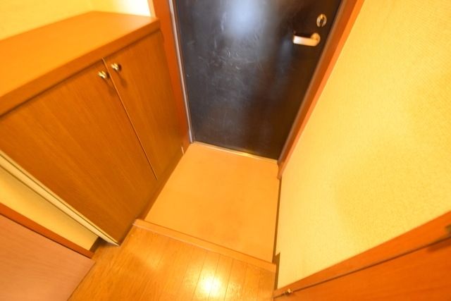 玄関　別部屋参考写真