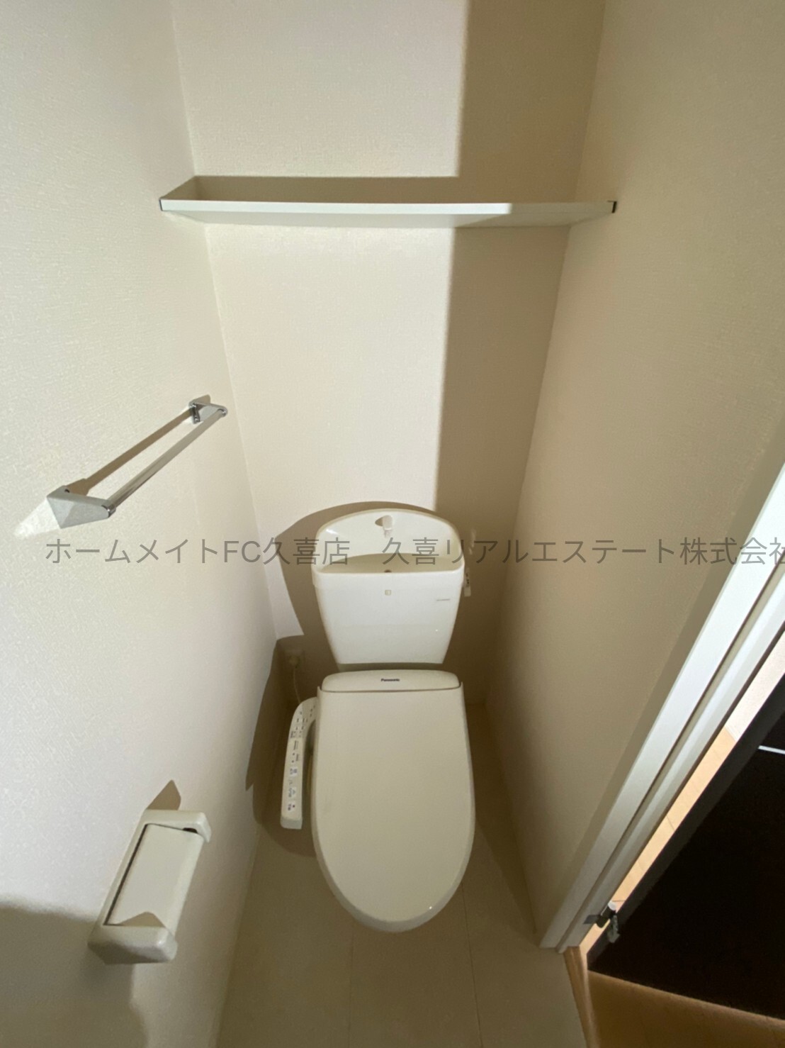 トイレ　同建物別号室