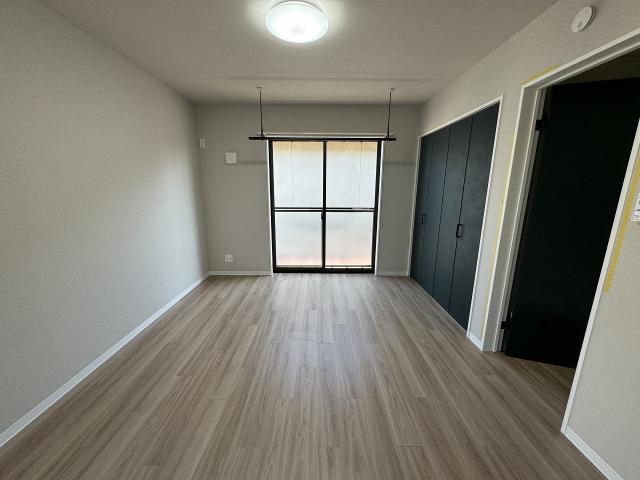 居室・リビング　※同タイプ部屋の写真です。