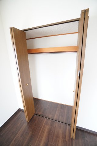 収納　※同物件・反転タイプの写真です。