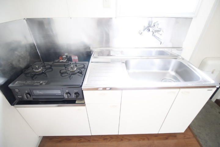 キッチン　※他部屋参考写真