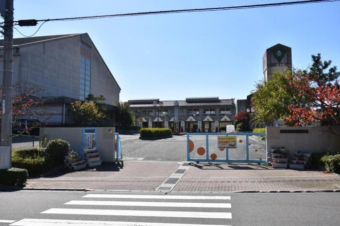 小学校　高美が丘小学校（小学校）まで1200m