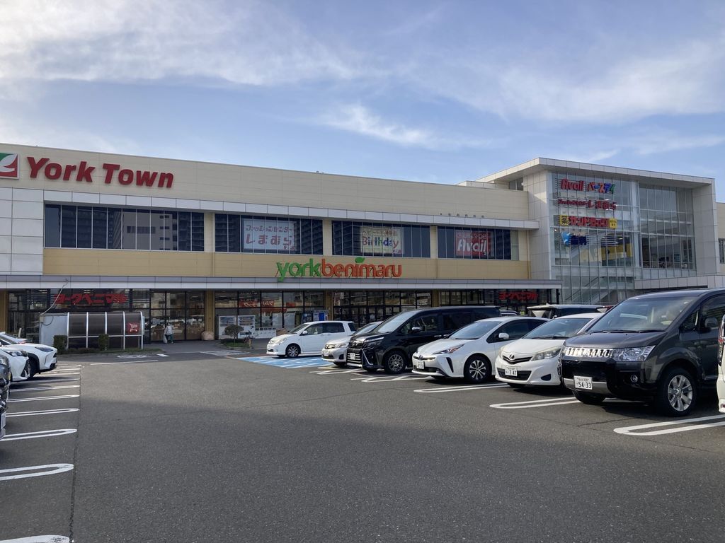ショッピングセンター　ヨークタウンあすと長町（ショッピングセンター）まで500m