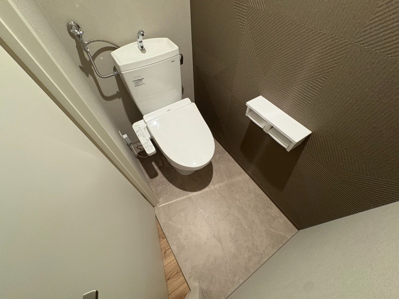 トイレ　トイレです。ウォシュレット付を探している方、おすすめです！
