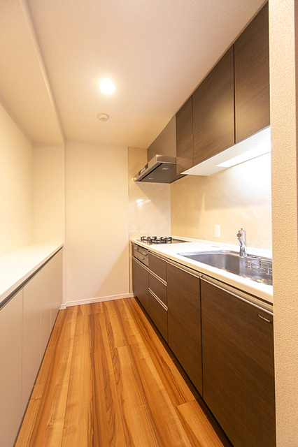キッチン　※写真は同タイプ住戸です。