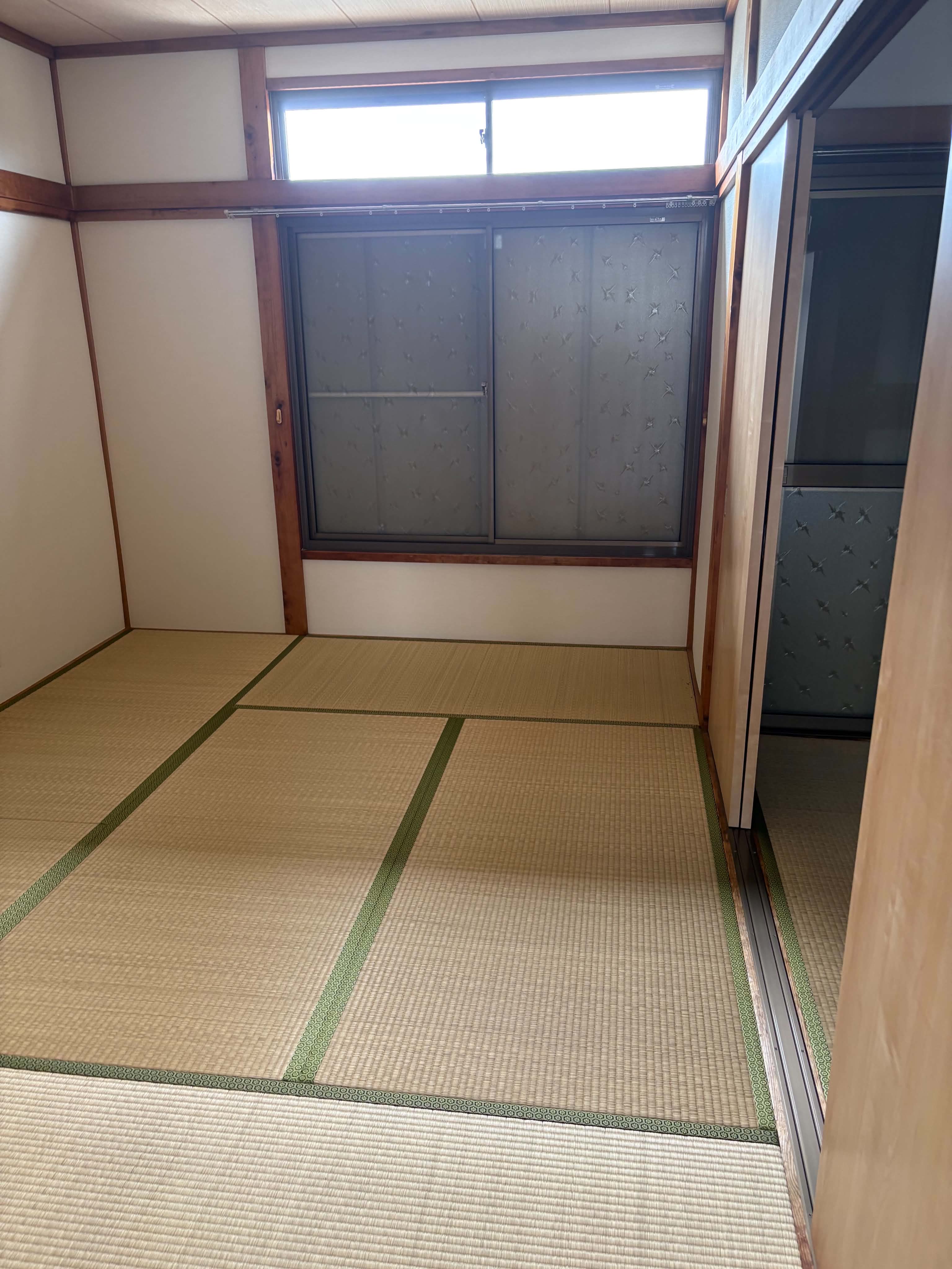 タカシンコーポ5の居間写真
