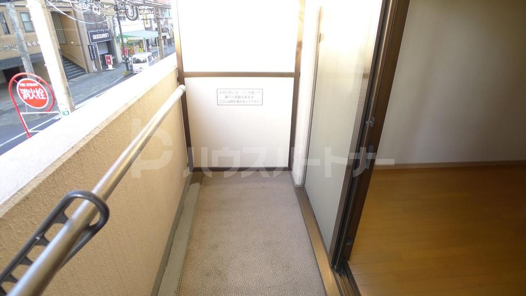 バルコニー
