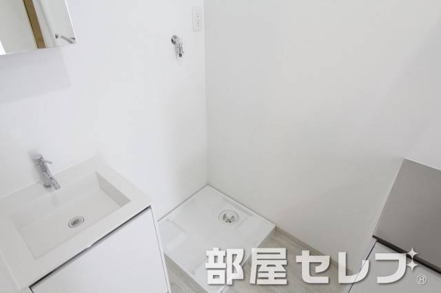 その他　洗濯機置場はこちらへ。