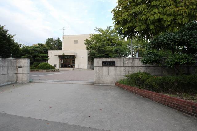 中学校　名古屋市立萩山中学校（中学校）まで600m