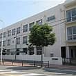 小学校　依羅小学校（小学校）まで520m