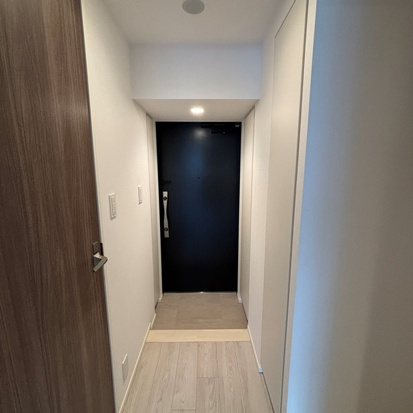 玄関　※写真は同タイプ住戸です。