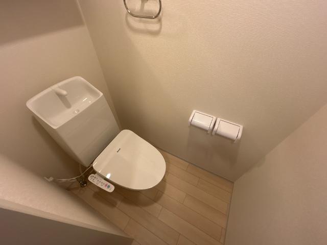 トイレ　シャワー付トイレ