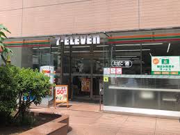 コンビニ　セブンイレブン 千代田岩本町1丁目店（コンビニ）まで128m