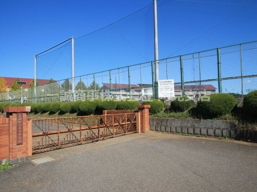 中学校　美浦中学校（中学校）まで1800m
