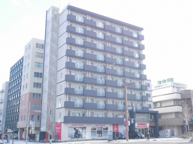 建物外観　★家具家電一式完備の人気MS！★大通まで徒歩圏の好立地！
