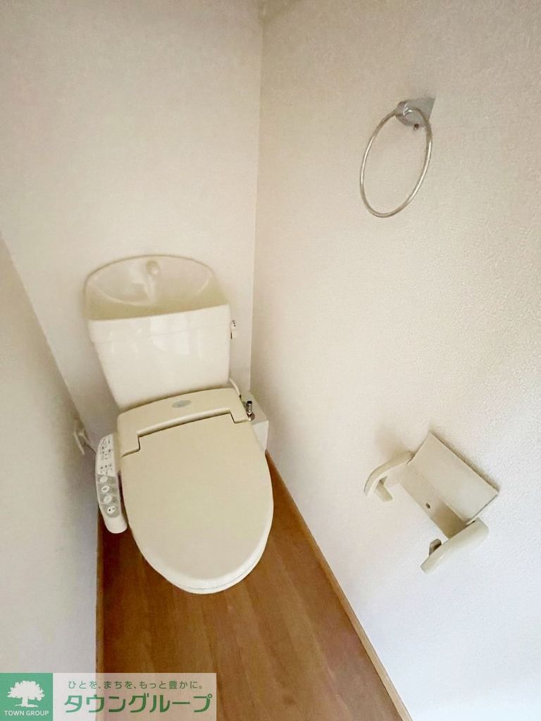 レオパレスファルケのトイレ写真