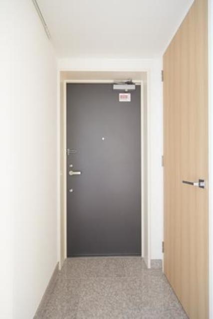 玄関　※写真は同タイプ住戸です。