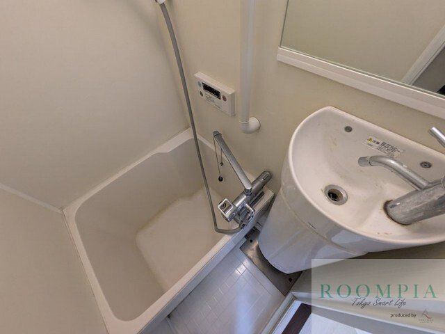バス・シャワールーム　バス