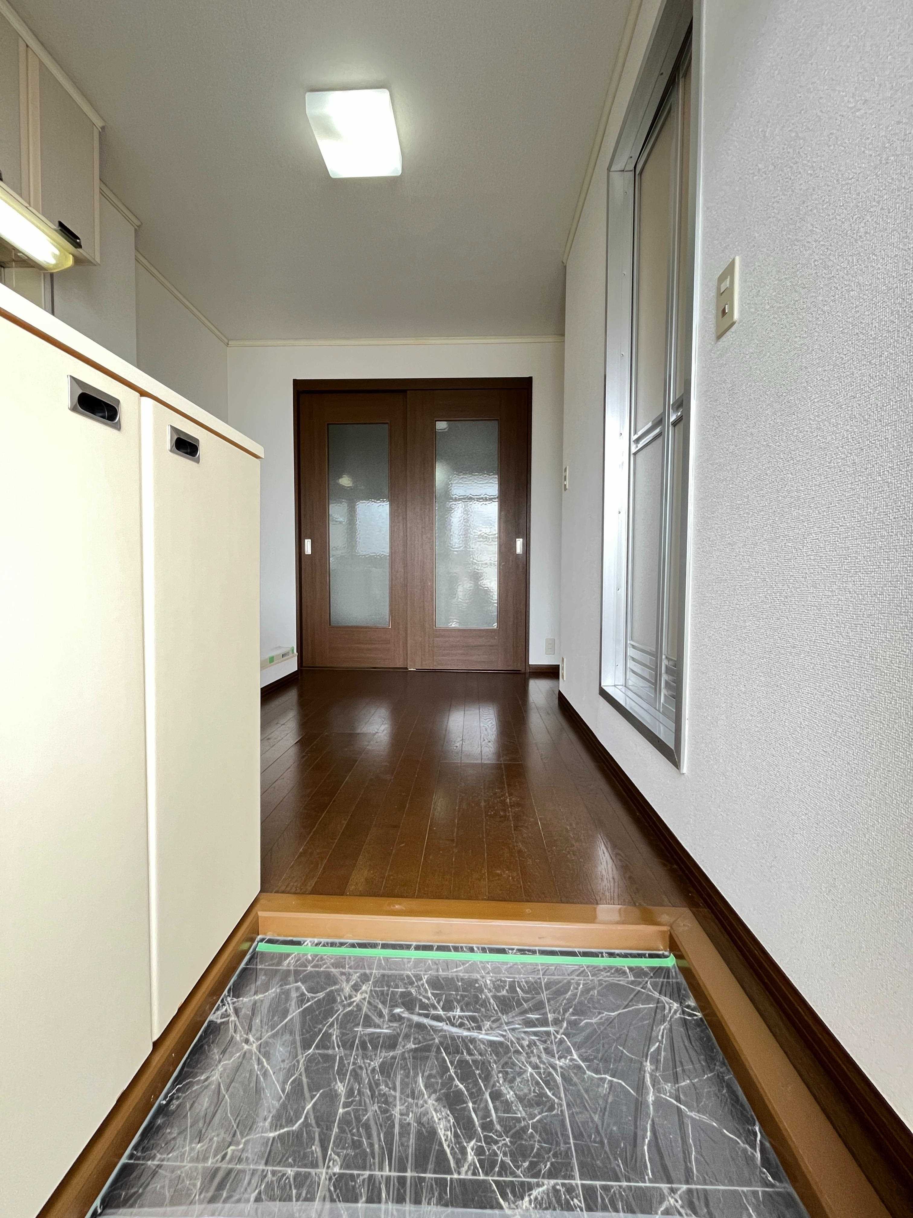 山陽電鉄網干線 山陽天満駅 徒歩19分 2階建 築34年の玄関写真