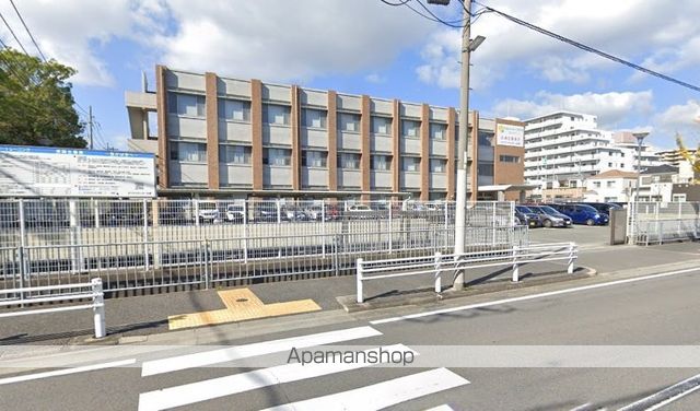 その他　兵庫職業能力開発促進センター（その他）まで696m