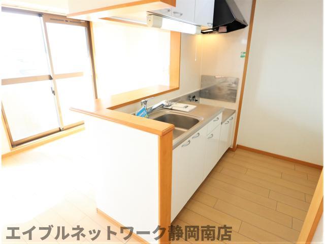 その他部屋・スペース　明るい色調の室内です