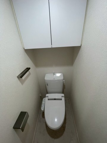トイレ　落ち着いたトイレです