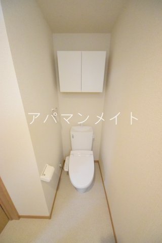 トイレ　ウォシュレット付き！