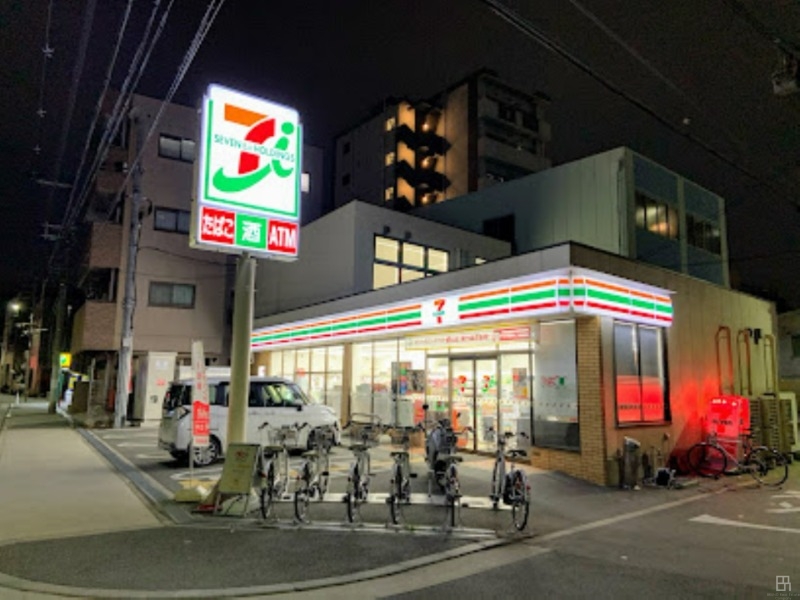 コンビニ　セブンイレブン大阪大淀中店（コンビニ）まで80m