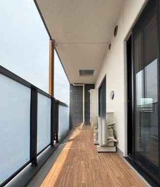 バルコニー　別タイプ部屋　参考写真です