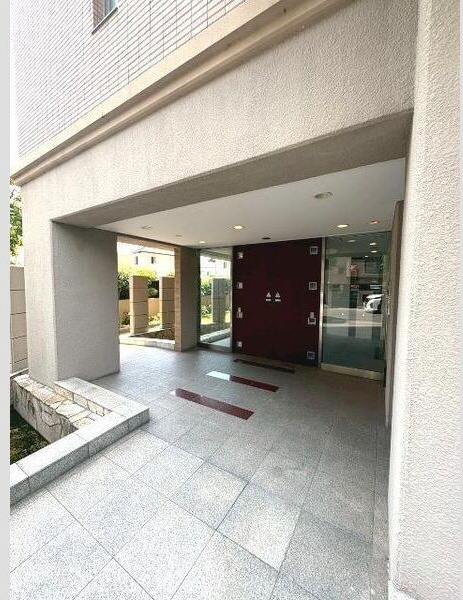 ＪＲ山陽本線 魚住駅 徒歩10分 10階建 築24年の玄関写真