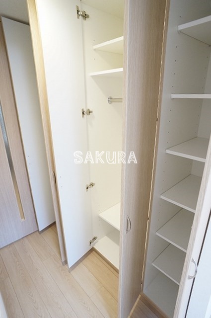収納　お荷物の多い方でも安心のクローゼット付き♪