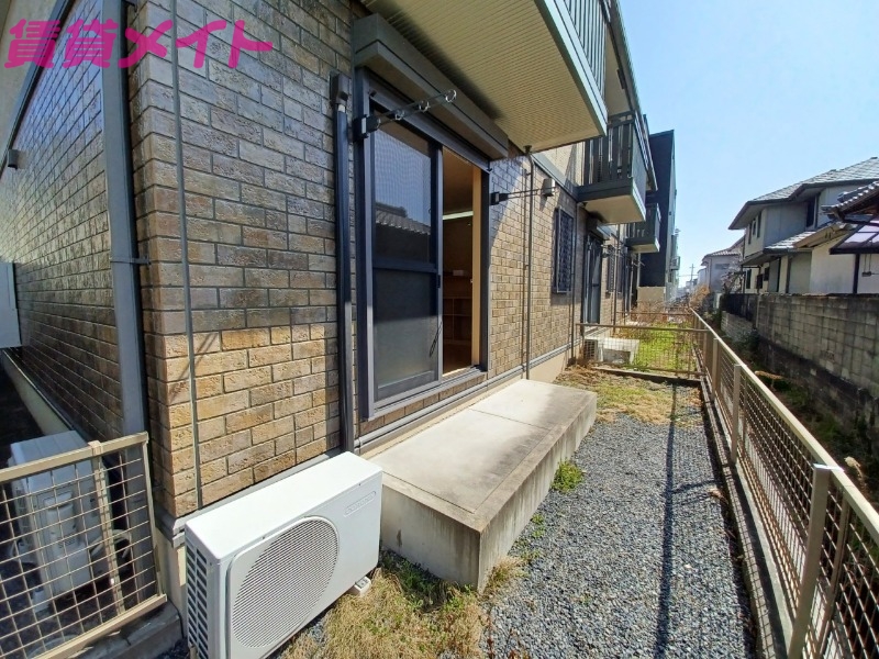 庭　同物件別室参考写真