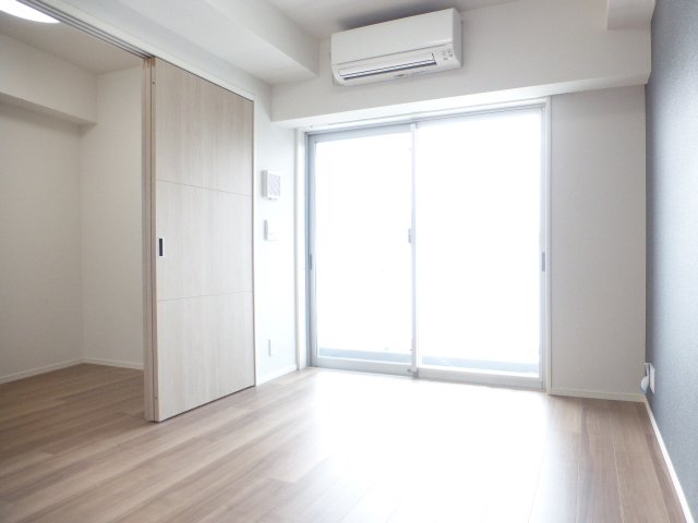 居室・リビング　居室※別部屋参考写真
