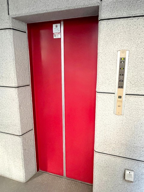 エントランス　★オートロック★