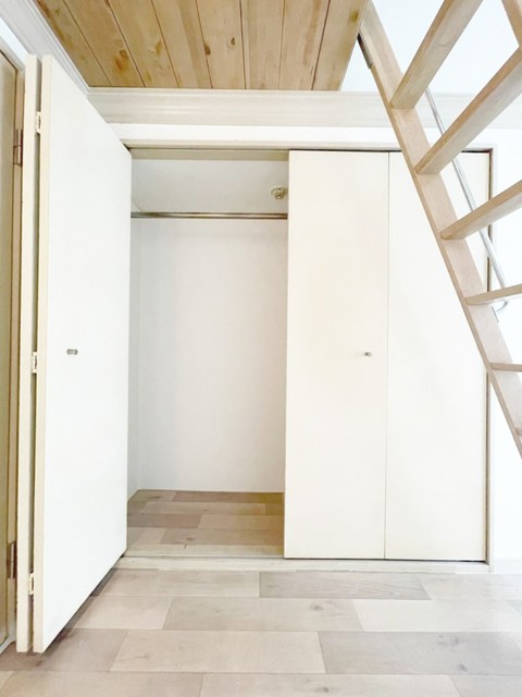 収納　同型のお部屋となります