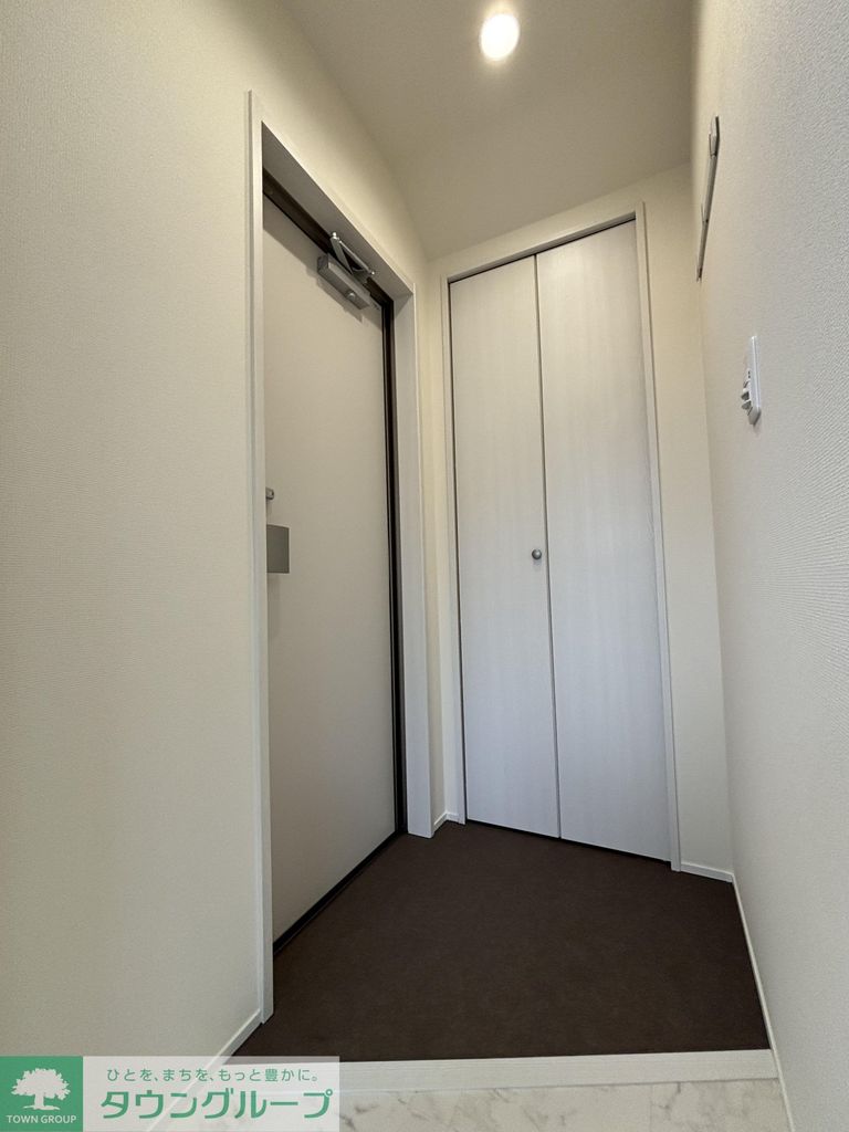玄関　設備